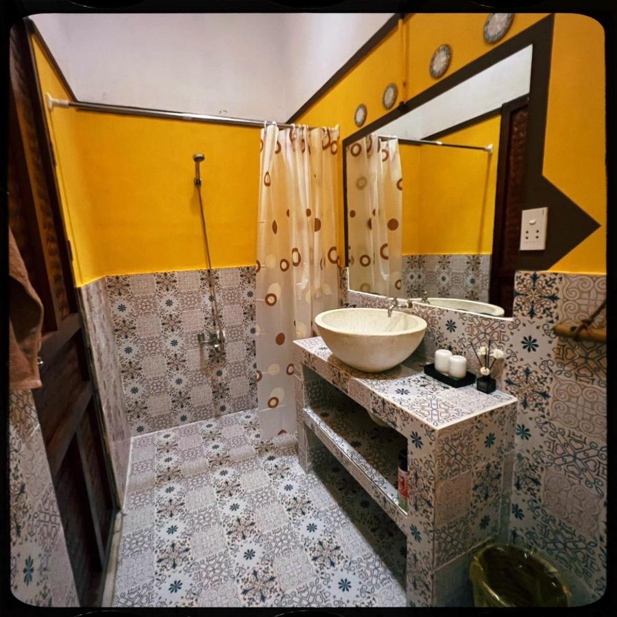 The Happy Bird B&B Хой Ан Екстериор снимка