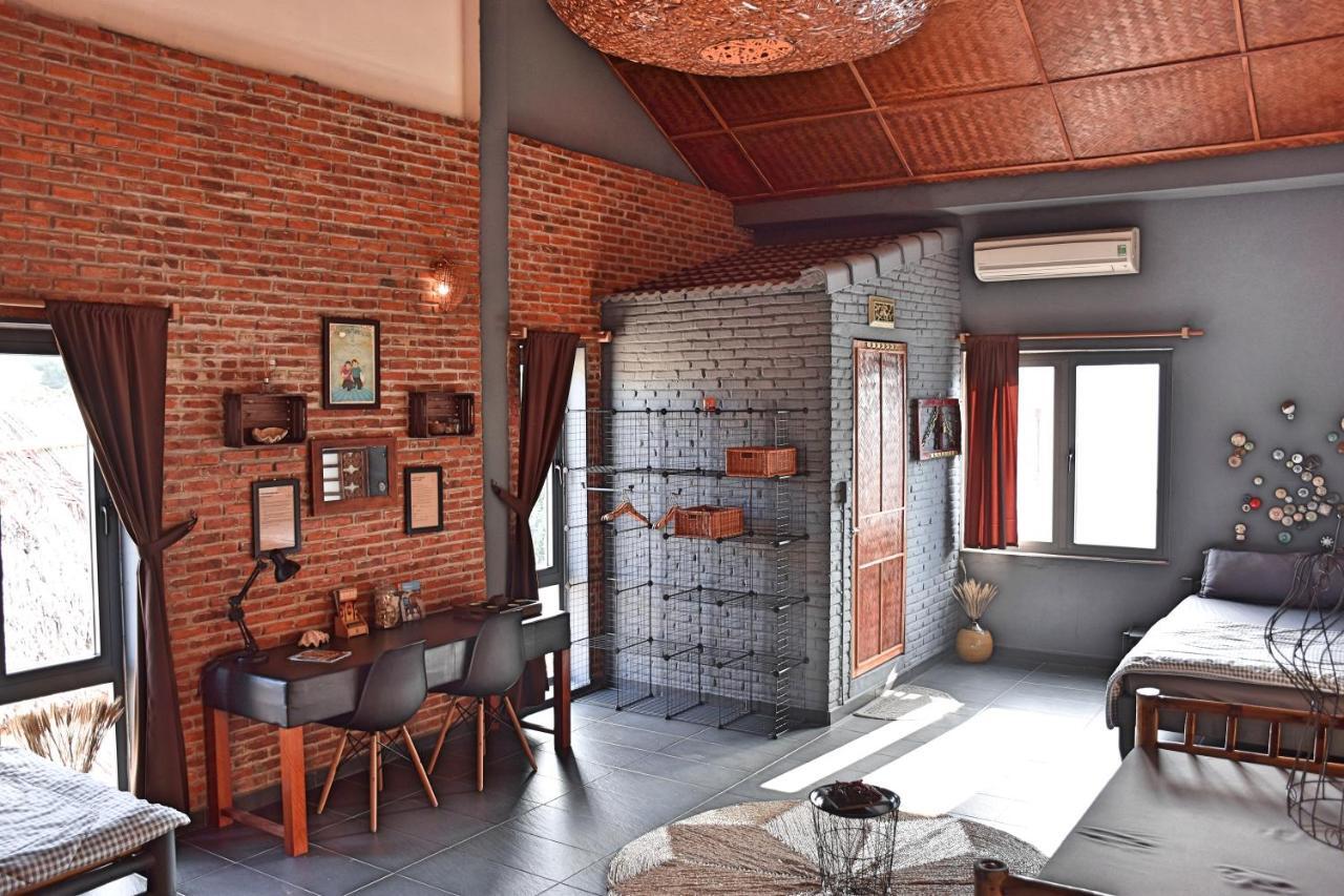 The Happy Bird B&B Хой Ан Екстериор снимка