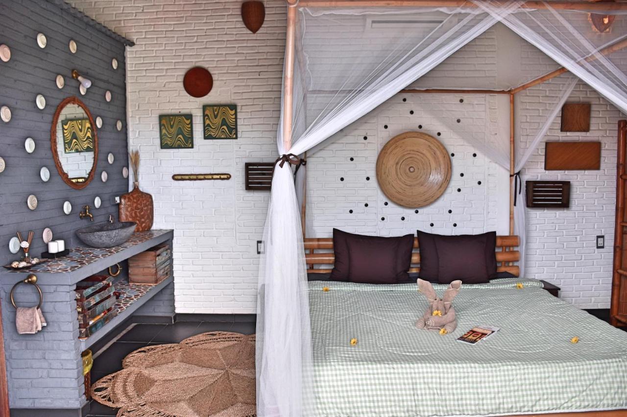 The Happy Bird B&B Хой Ан Екстериор снимка