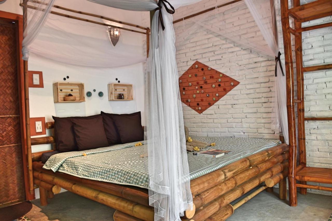 The Happy Bird B&B Хой Ан Екстериор снимка
