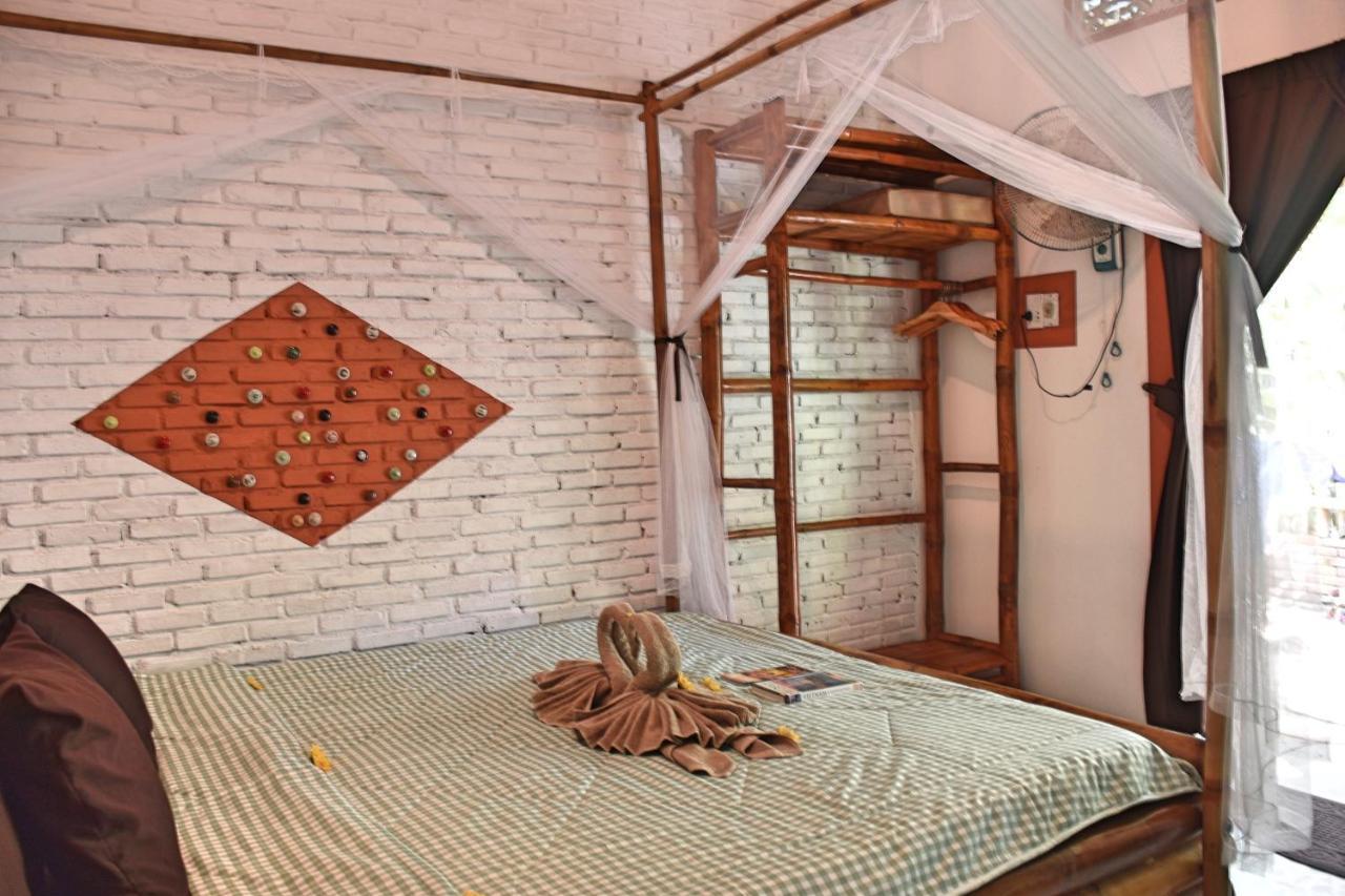 The Happy Bird B&B Хой Ан Екстериор снимка